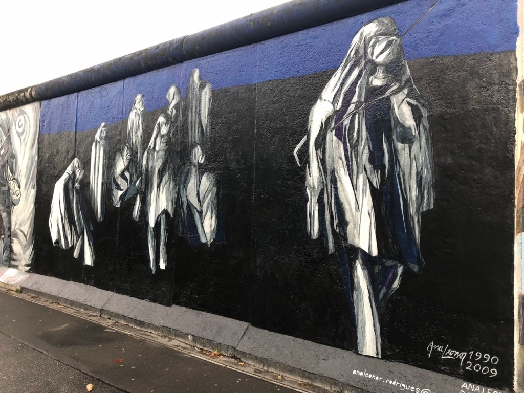 East Side Gallery / Berlin Wall