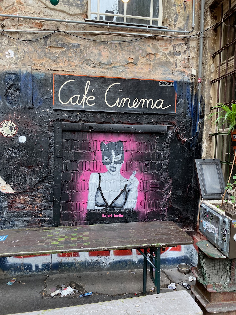 Haus Schwarzenberg street art